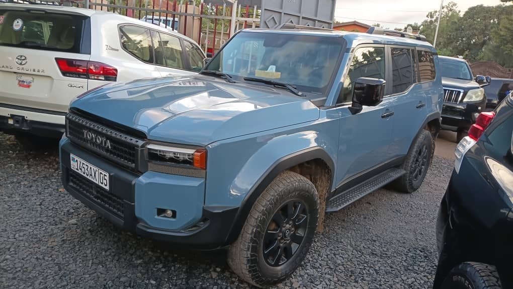 Toyota Prado  - Excellent état, TXL, 4x4.  - Image 2