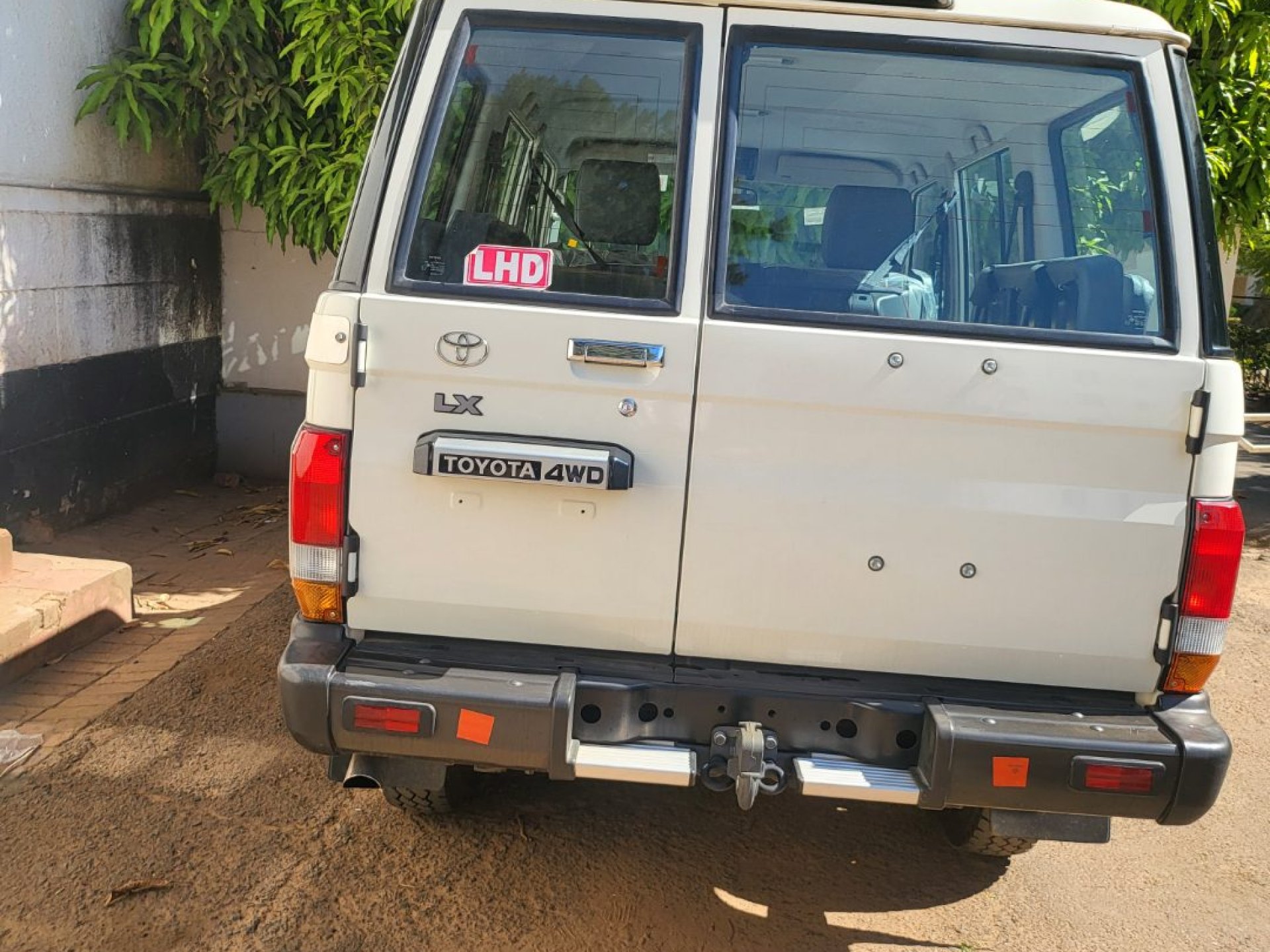 Toyota Land Cruiser LX 2026 - Image 2