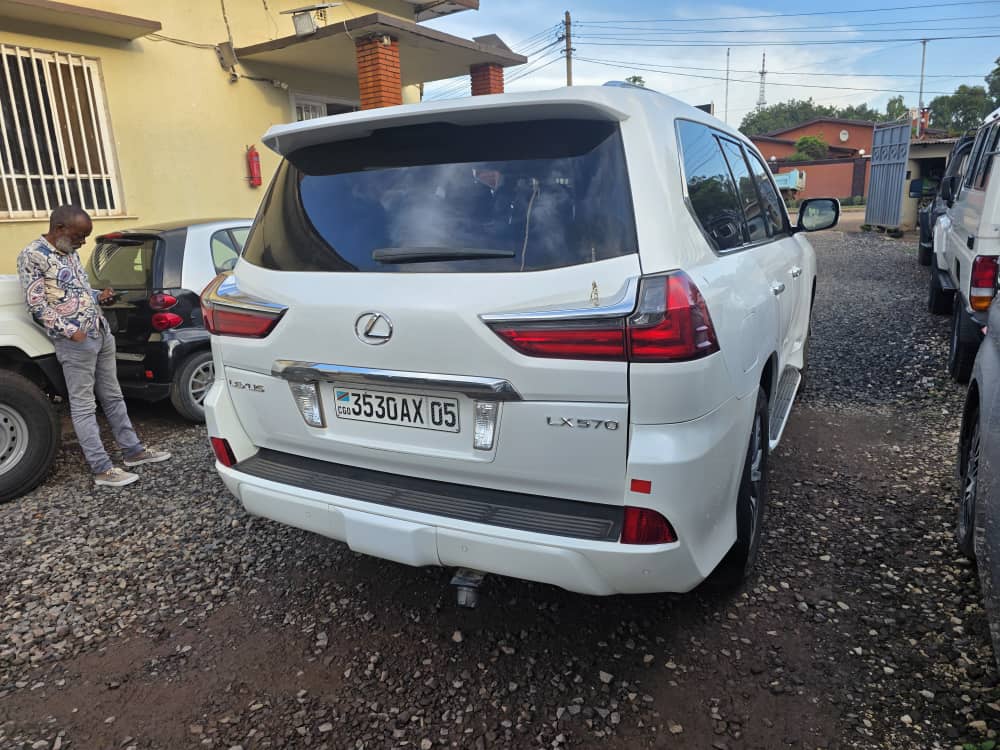 Lexus LX 570 2019 - Luxe Ultime - Image 5