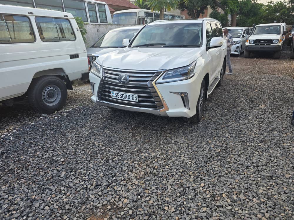 Lexus LX 570 2019 - Luxe Ultime