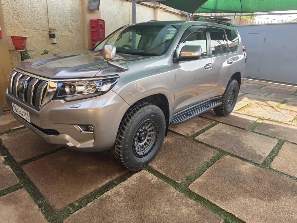 Toyota Land Cruiser Prado 2018 - TX - Image 8