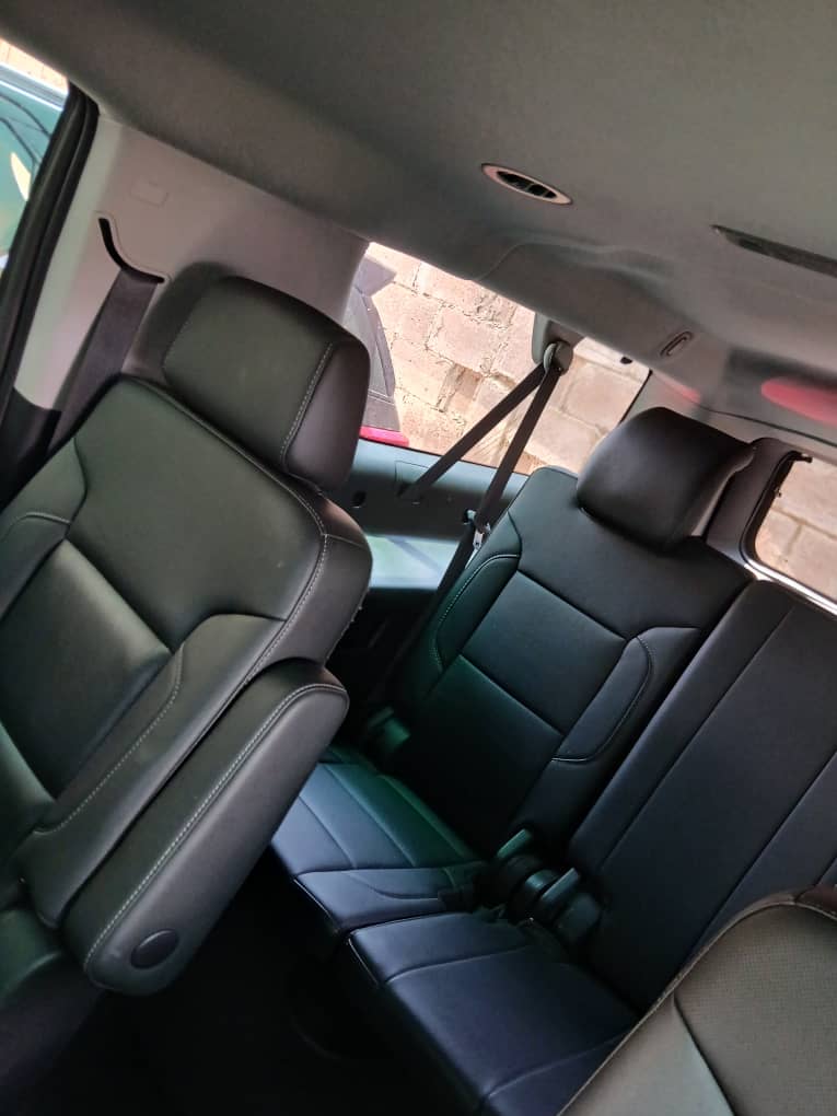 Toyota Prado TXL 2022 - Full Option - Image 7