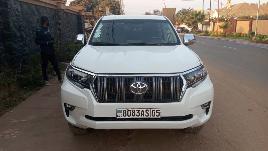 Toyota Prado TXL 2022 - Full Option