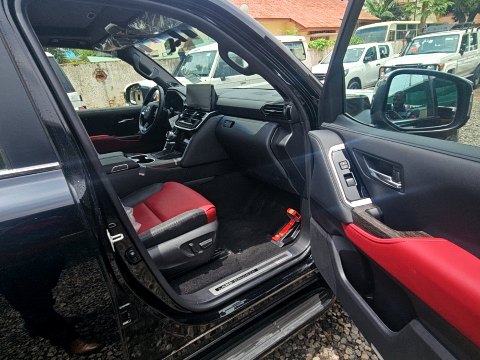 Toyota Land Cruiser VXR - Excellent état - Image 11