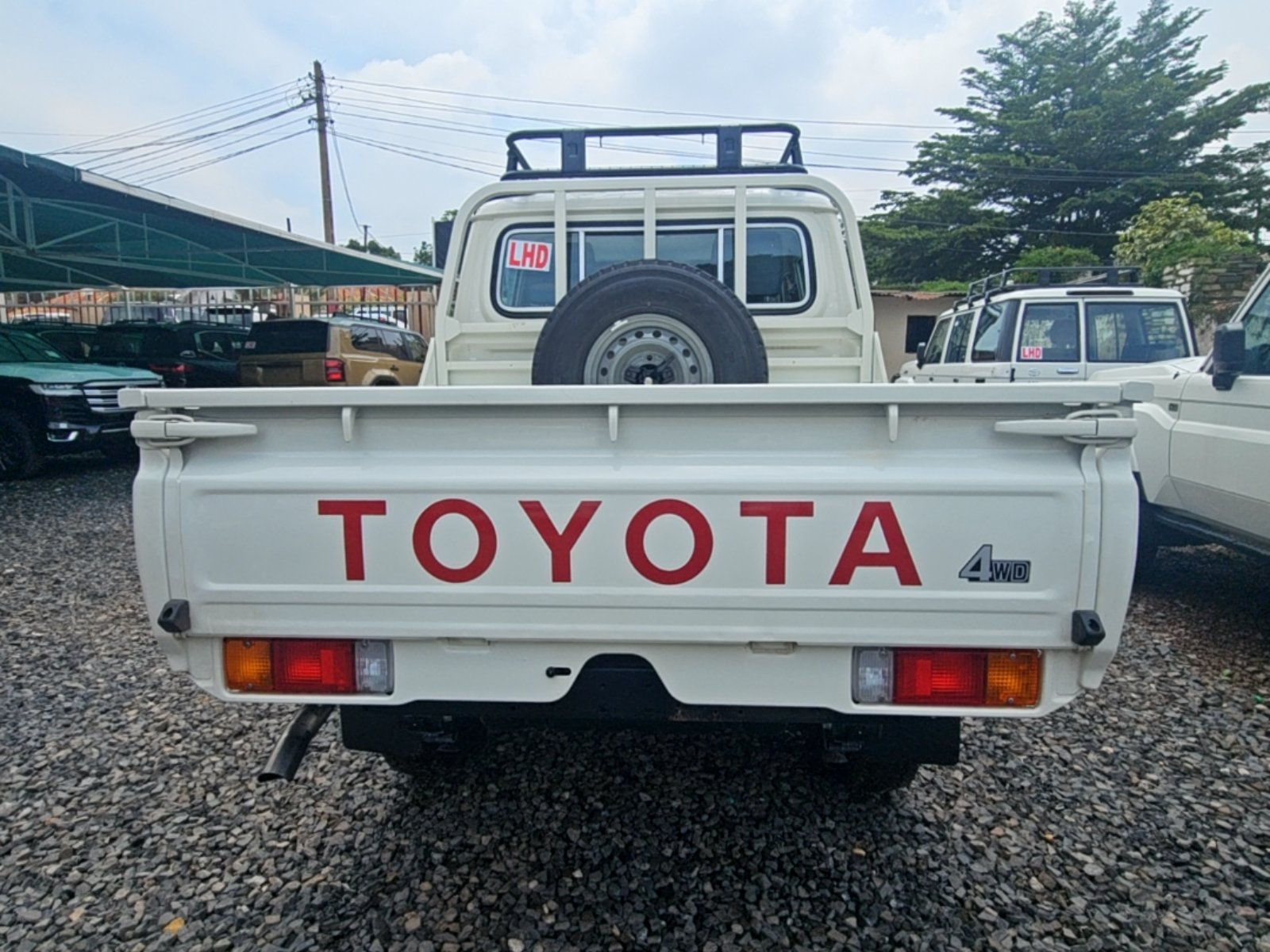 Toyota Land Cruiser 2025 - Excellent état - Image 2