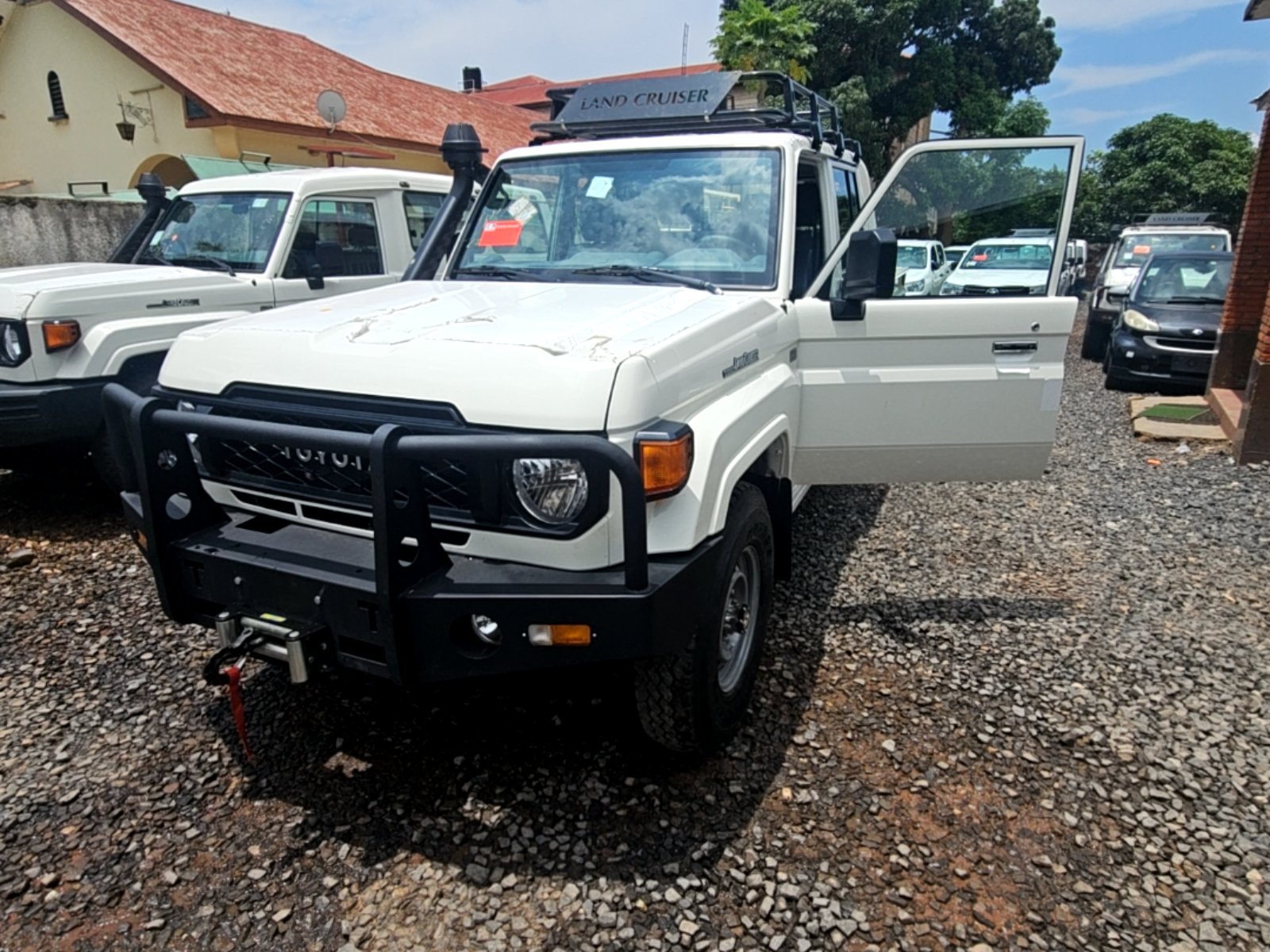 Toyota Land Cruiser 2025 - Excellent état - Image 10