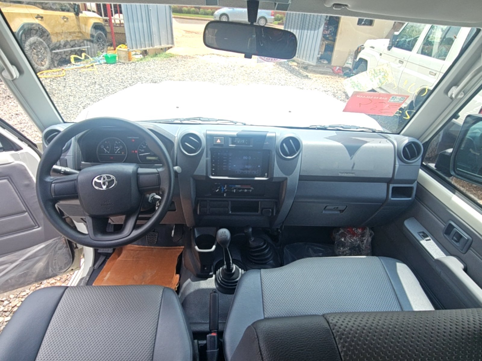 Toyota Land Cruiser 2025 - Excellent état - Image 11