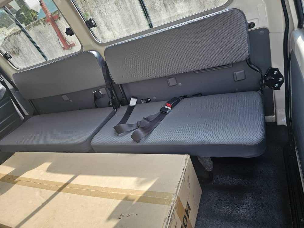 Toyota Land Cruiser - Excellent état, missionnaire, 4x4.  - Image 7