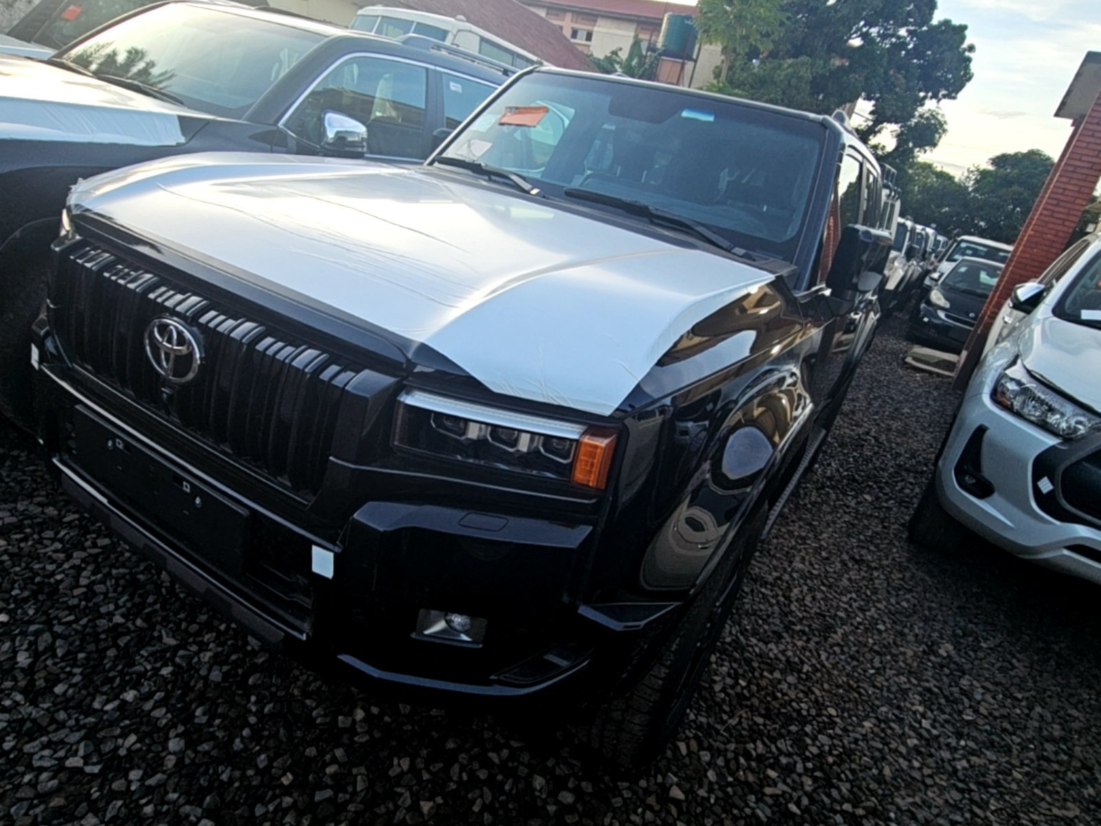 Toyota Prado 2025 - Excellent état - Image 3