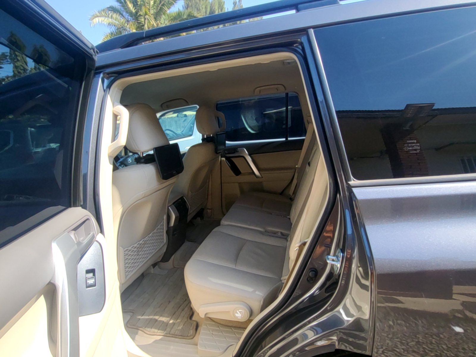 Toyota Prado 2022 TXL - Excellent état - Image 5