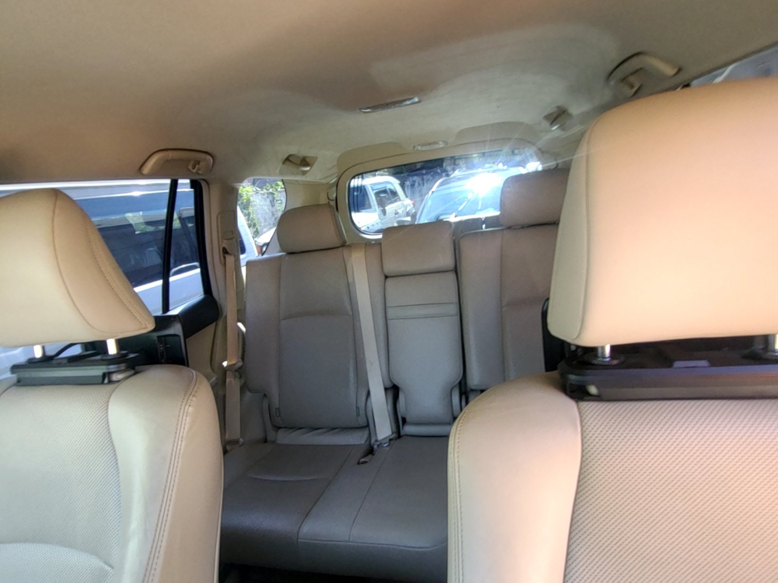 Toyota Prado 2022 TXL - Excellent état - Image 8
