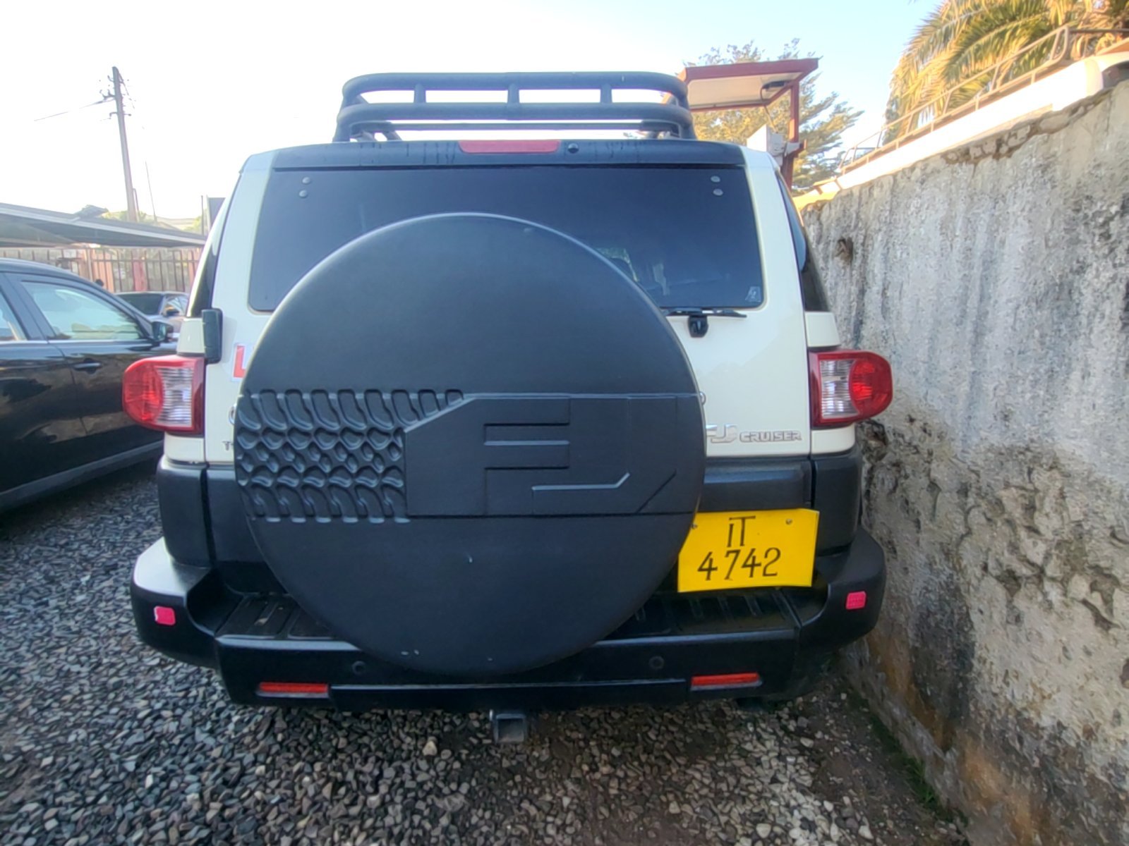 Toyota FJ CRUISER 2014 - Excellent état - Image 2