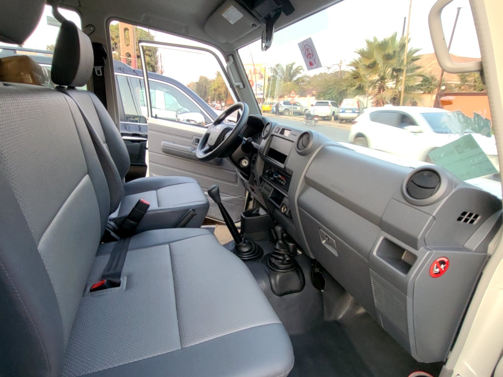 Toyota Land Cruiser 2026 - Excellent état - Image 4