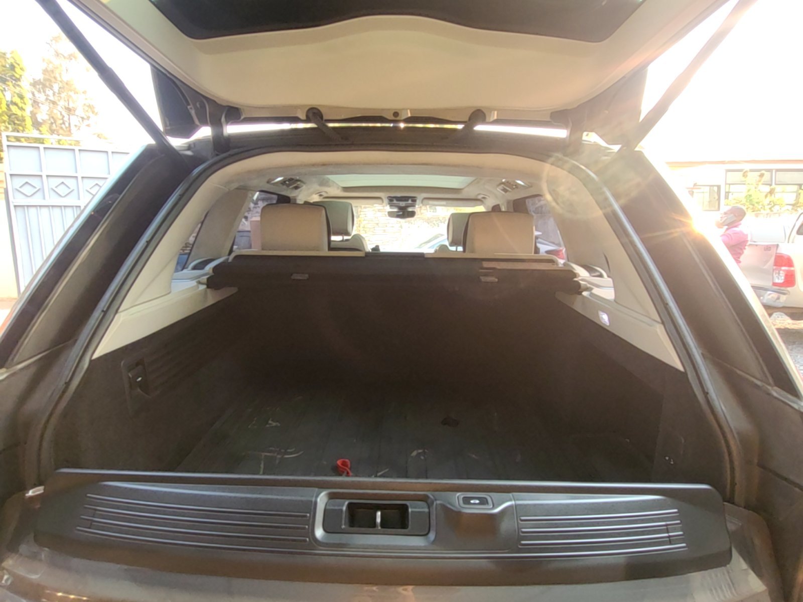 Range Rover Compass 2017 - Excellent état - Image 8