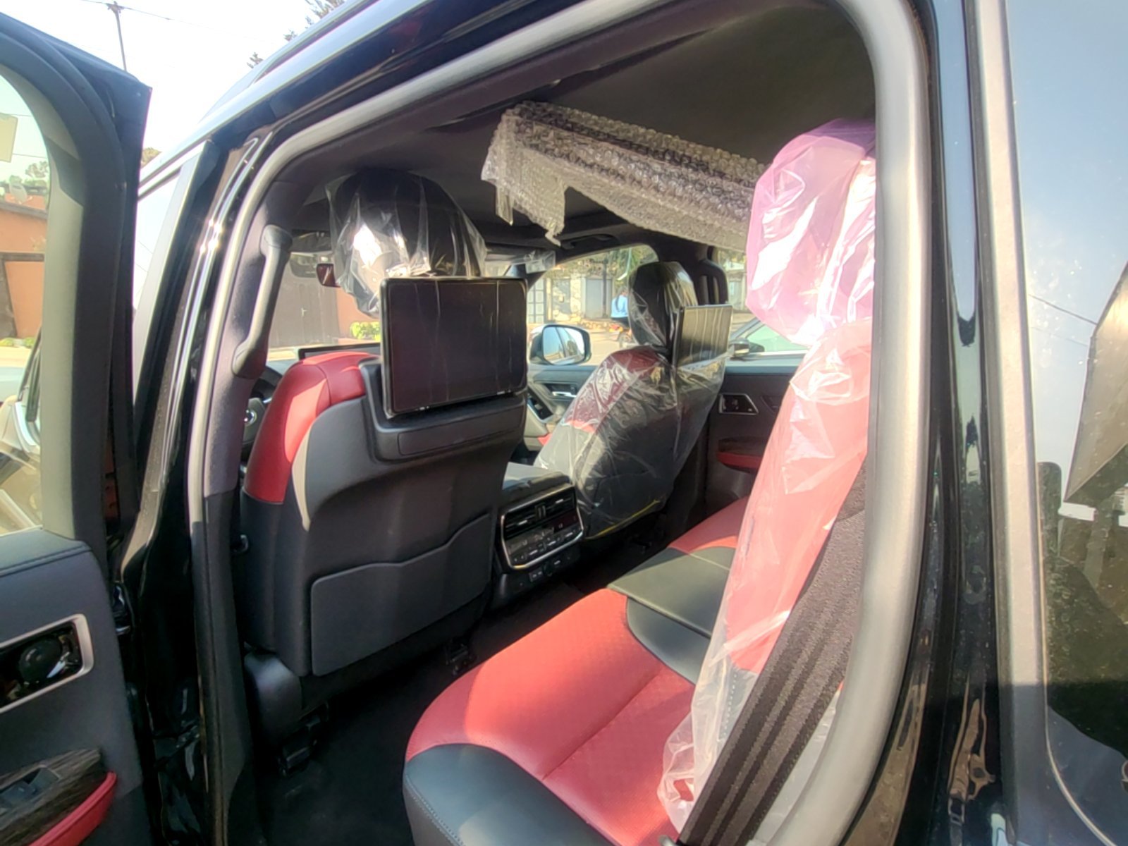 Toyota Land Cruiser VXR 2026 - Excellent état - Image 5