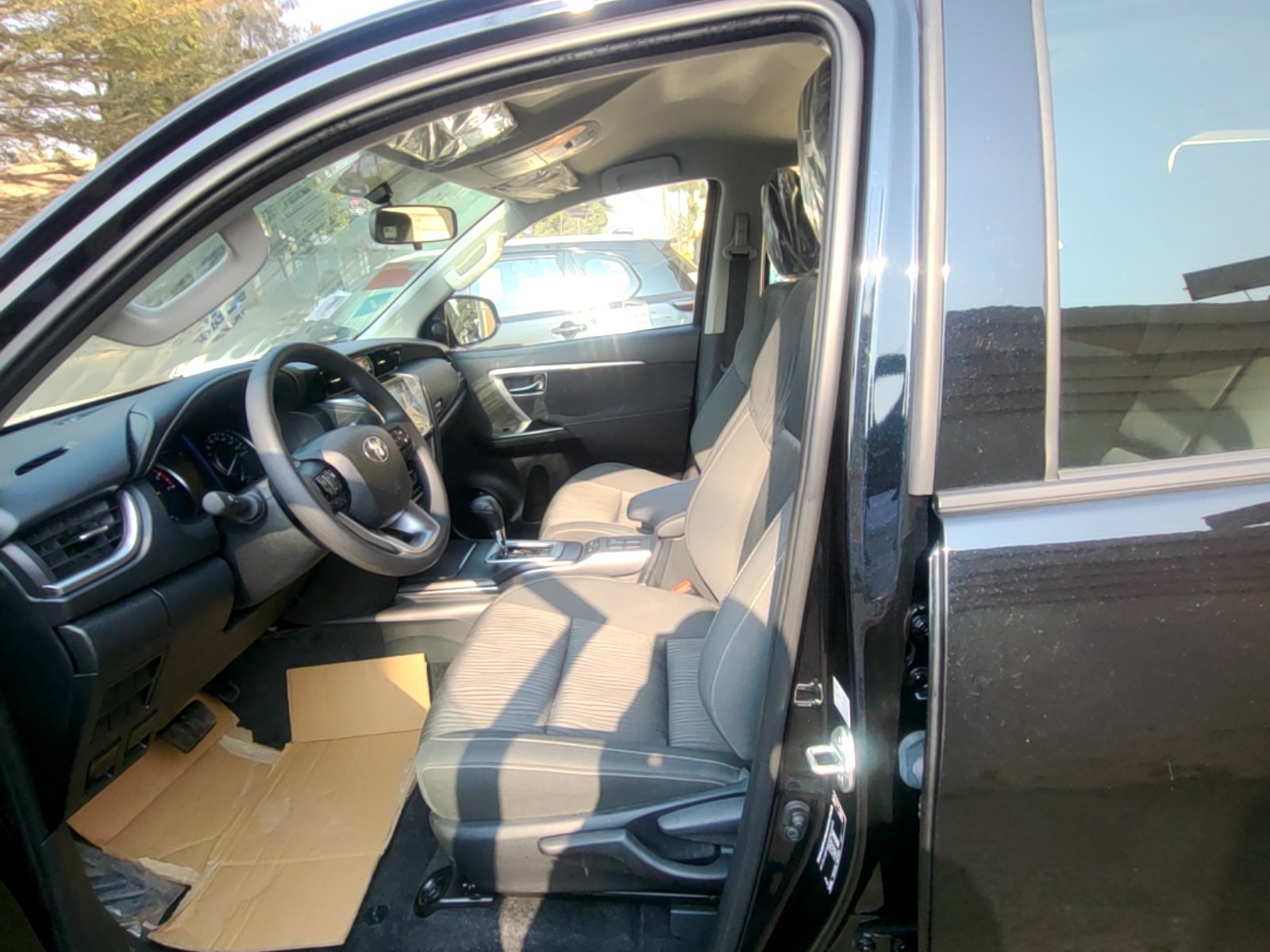 Toyota Fortuner 2025 - Excellent état - Image 7