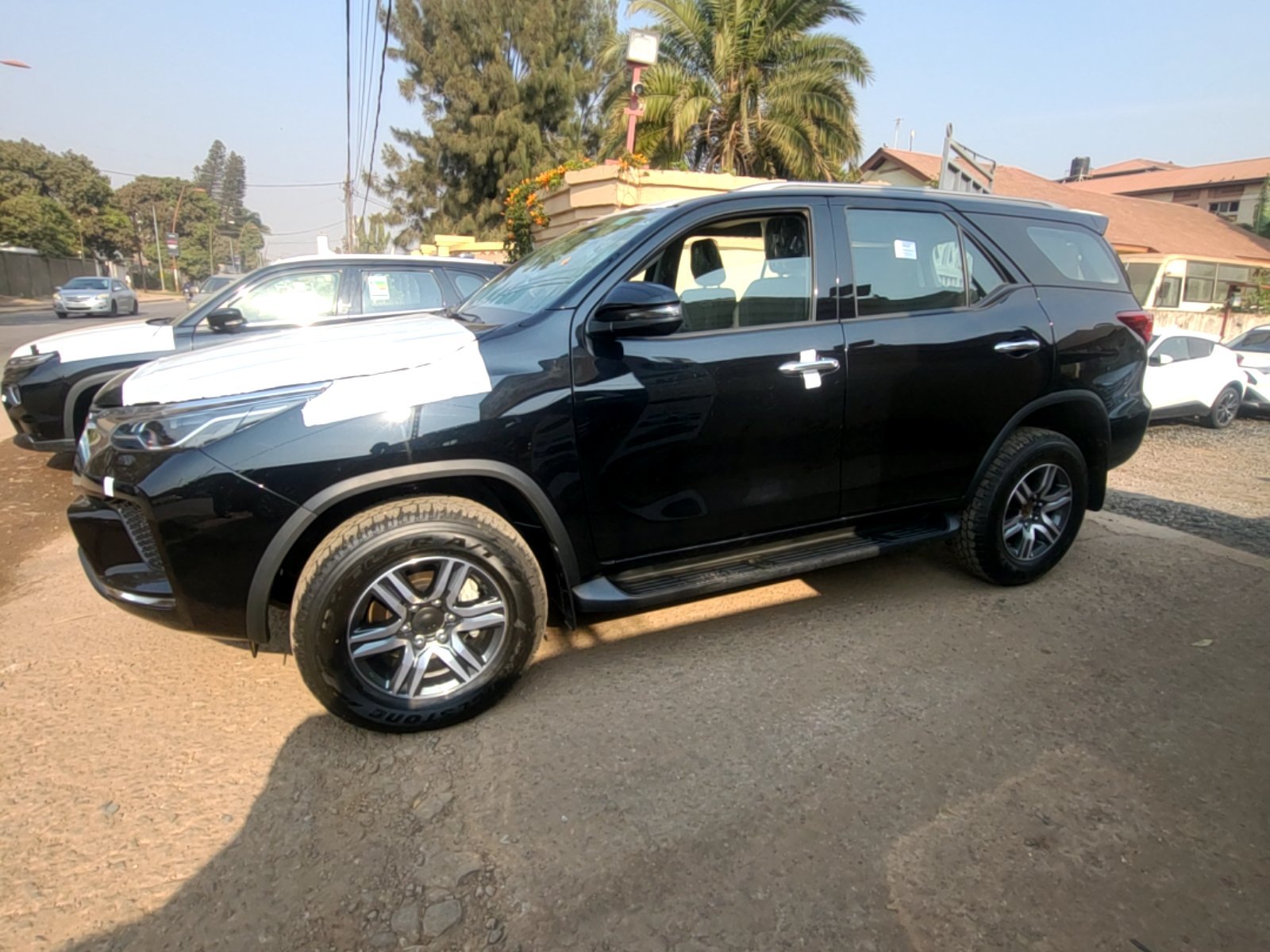 Toyota Fortuner 2025 - Excellent état - Image 9