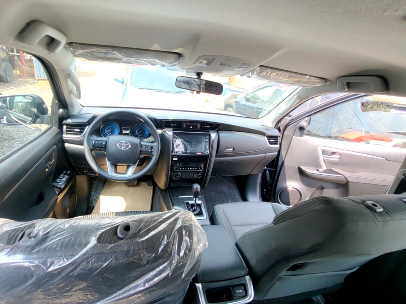 Toyota Fortuner 2025 - Excellent état - Image 4