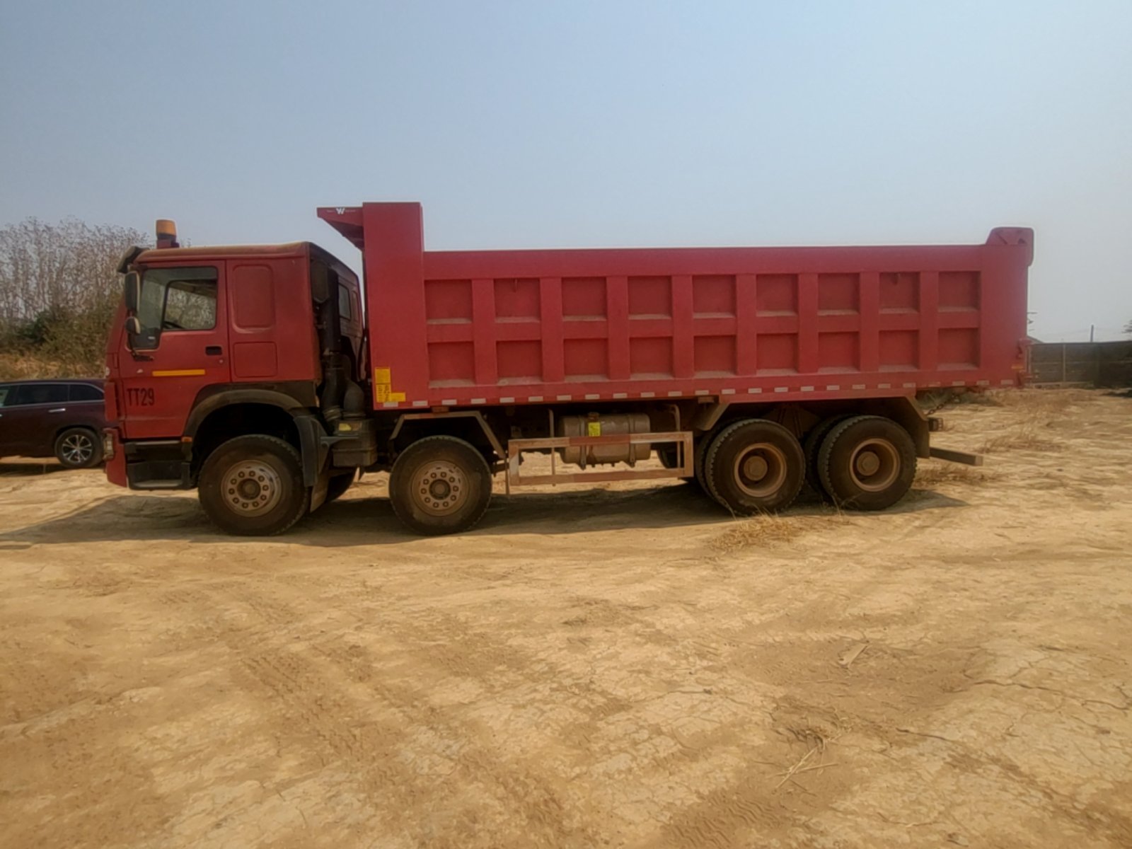 SINO TRUCK HOWO 400 2025 - Excellent état - Image 3