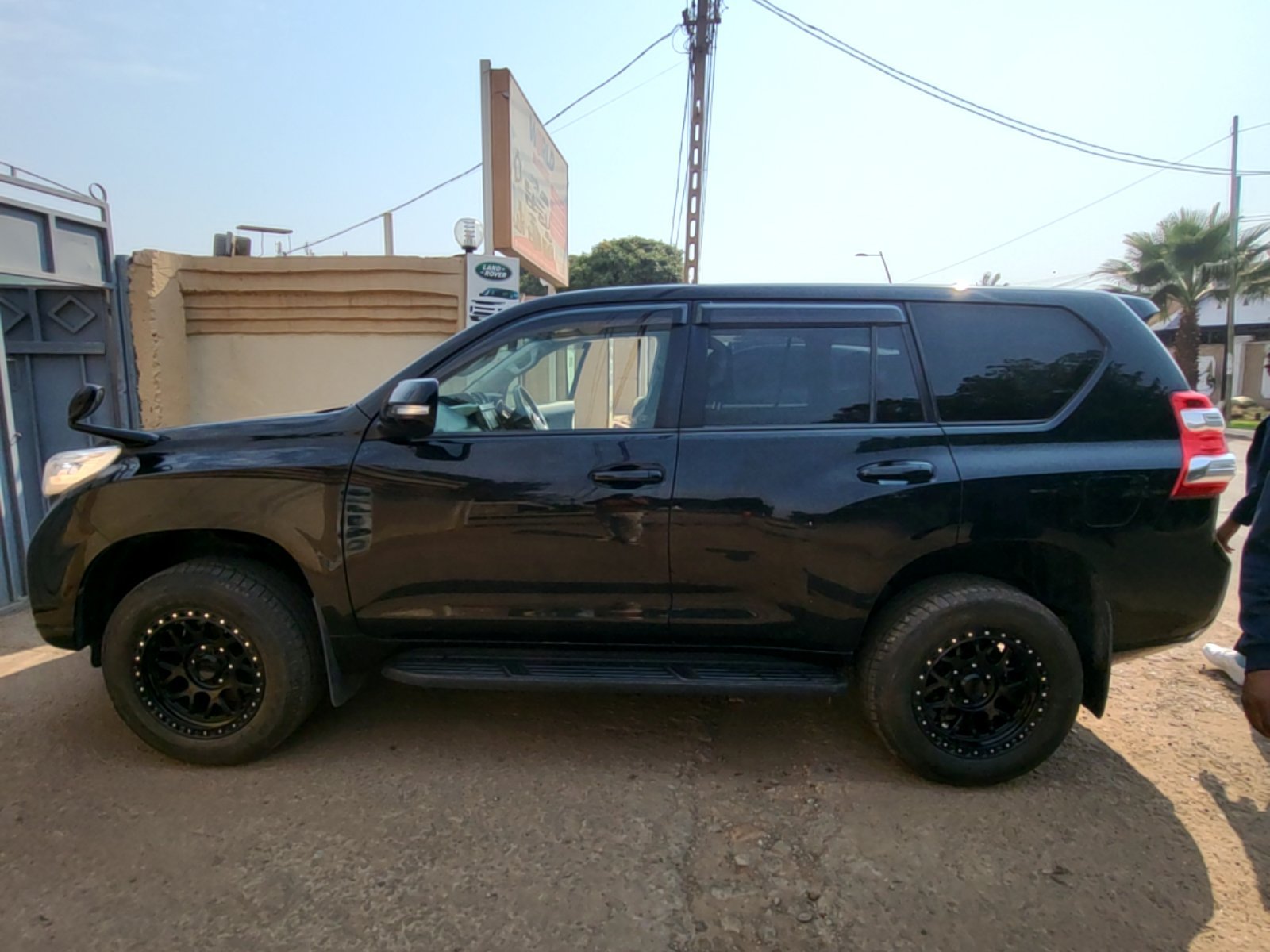 Toyota LAND CRUISER PRADO 2025 NOIRE - Excellent état - Image 3