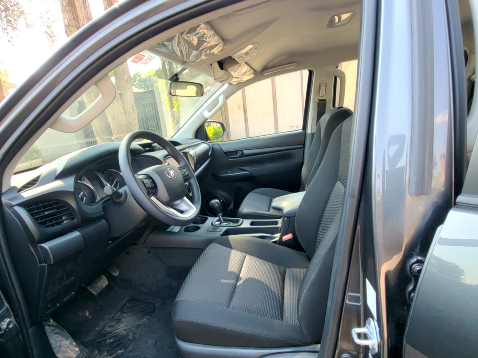 Toyota Hilux 2026 - Excellent état - Image 6