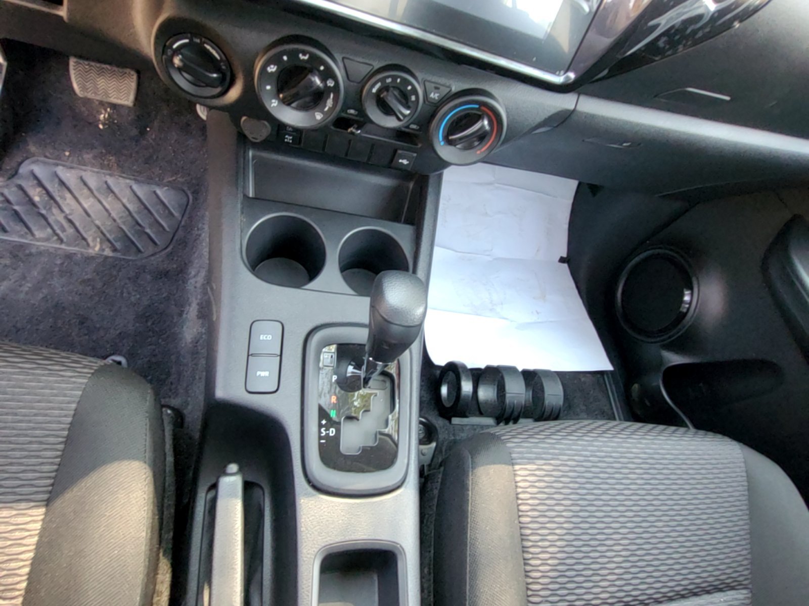 Toyota Hilux 2026 - Excellent état - Image 7