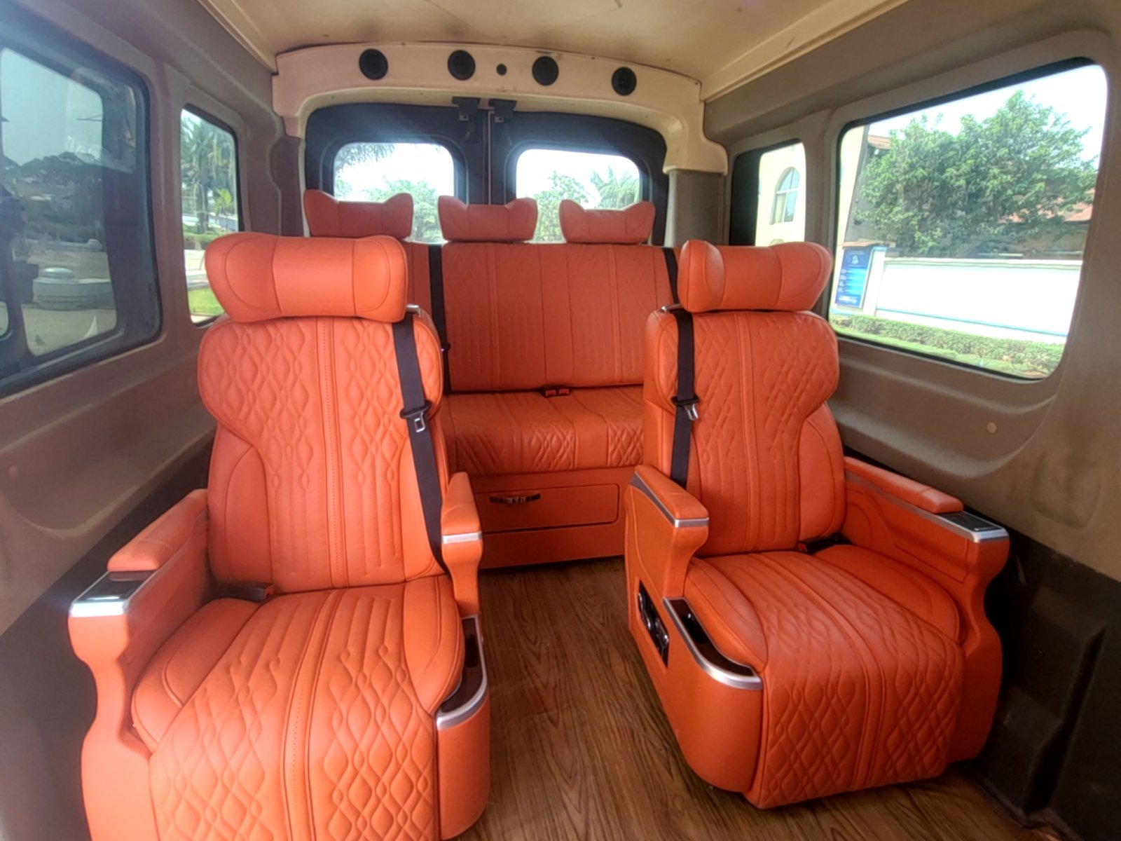 Ford Transit 2019 - Excellent état - Image 5