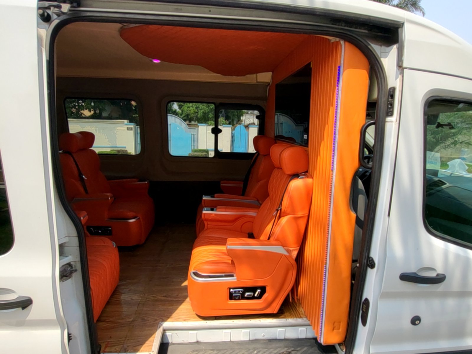 Ford Transit 2019 - Excellent état - Image 8