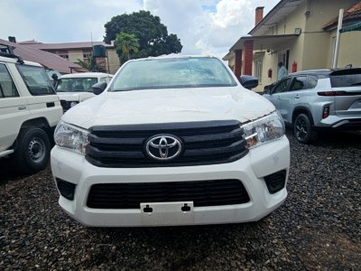Toyota Hilux Basique - Excellent état