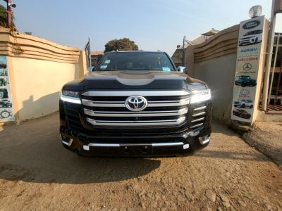 Toyota Land Cruiser VXR 2026 - Excellent état