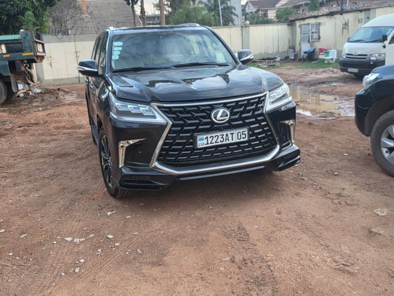 Lexus LX NOIRE 600 2023 - Ultra Luxe