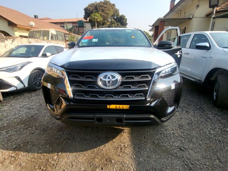 Toyota Fortuner 2025 - Excellent état