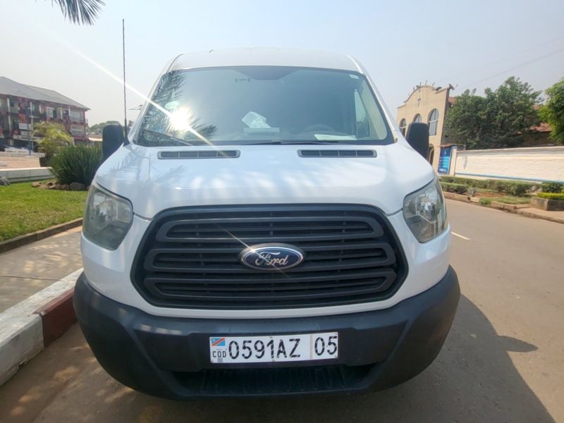 Ford Transit 2019 - Excellent état